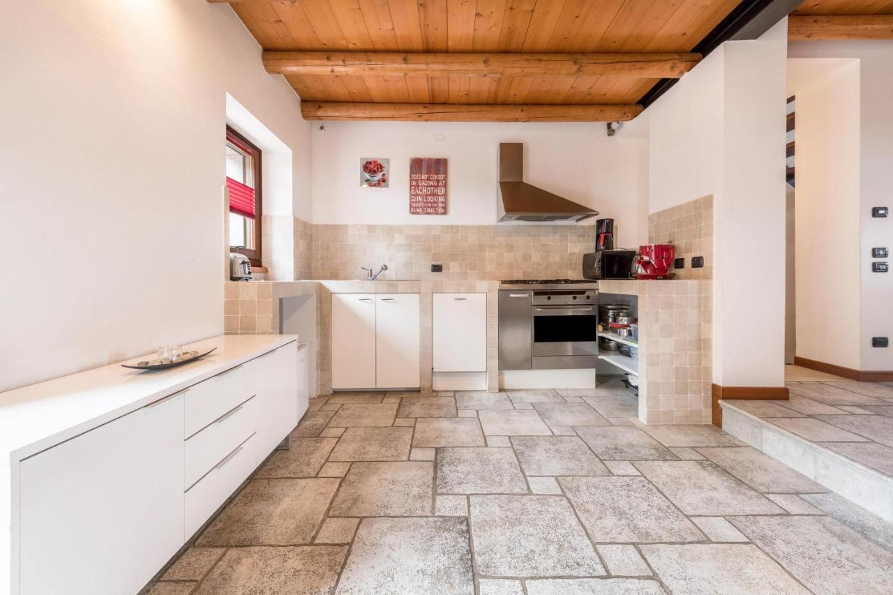 Вілла Casa Rustico Костермано Екстер'єр фото