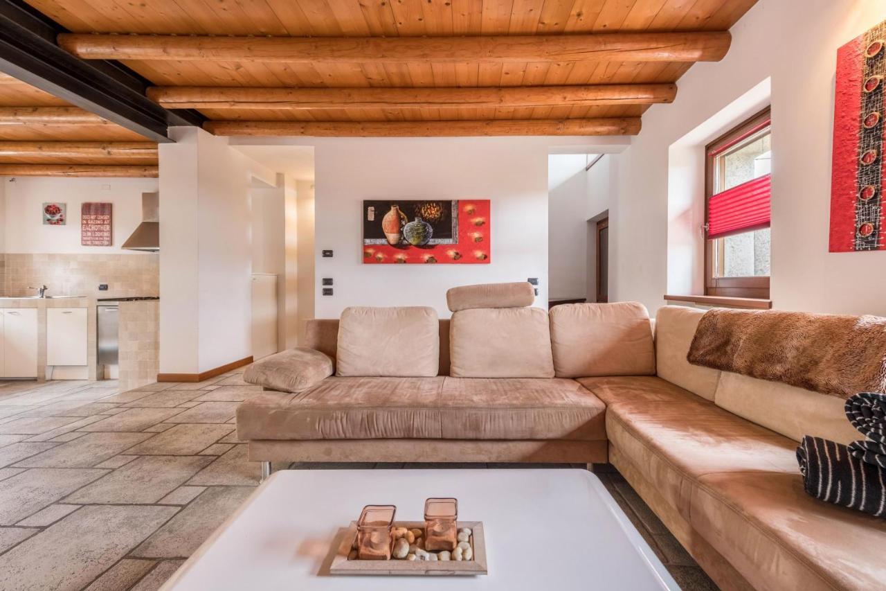 Вілла Casa Rustico Костермано Екстер'єр фото